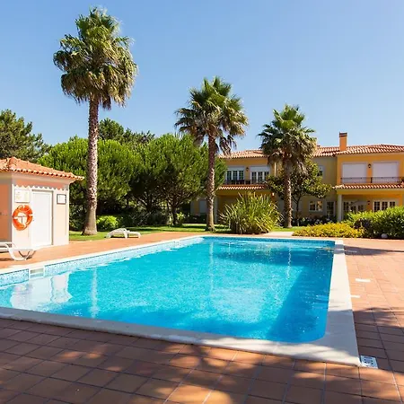 Σπίτι διακοπών Praia Del Rey Holiday House *