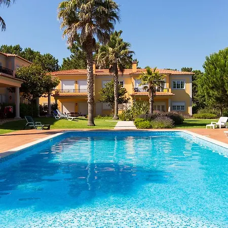 Praia Del Rey Holiday House Praia del Rei
