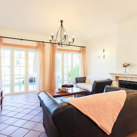 Σπίτι διακοπών Praia Del Rey Holiday House *