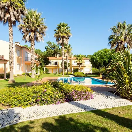 Σπίτι διακοπών Praia Del Rey Holiday House *